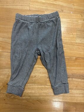 Carters Striped Black & White Kids Bottoms Halloween pumpkin baby 9 months